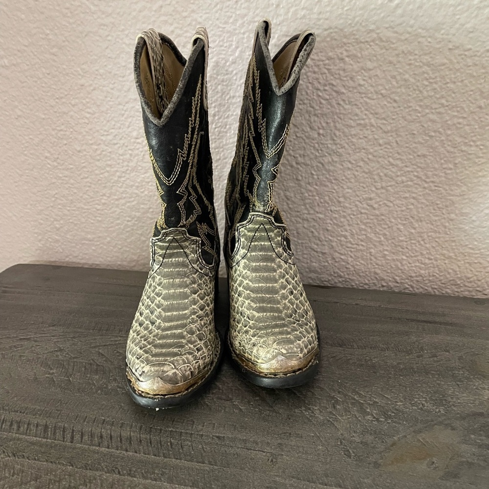 Laredo Snakeskin Cowboy Boots with Black Accents